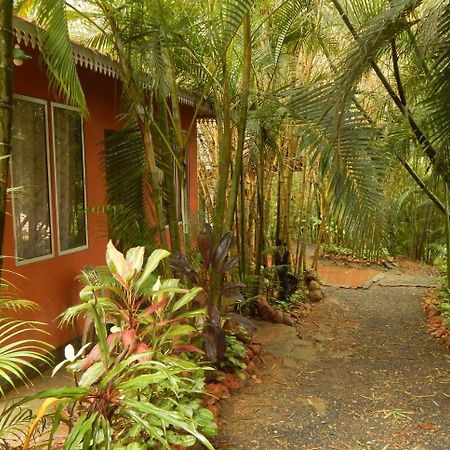 Sunbird Garden Resort Krishnagiri Экстерьер фото