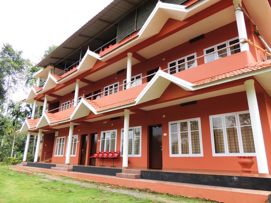 Sunbird Garden Resort Krishnagiri Экстерьер фото